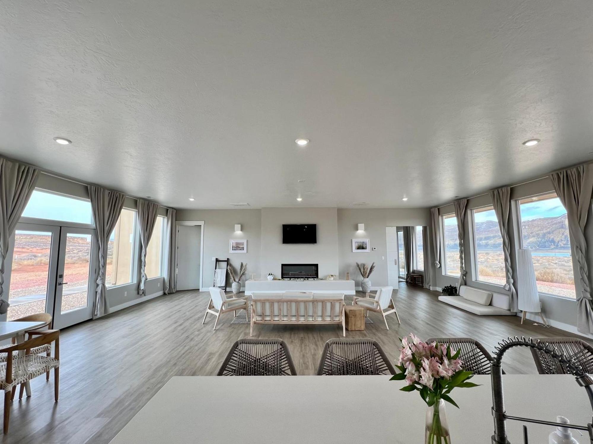Canyon Oasis Suite With Grand Mesa View บิ๊ก วอเตอร์ ภายนอก รูปภาพ